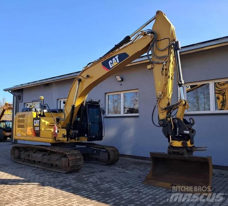 CAT 323 F L Escavadeiras de esteiras
