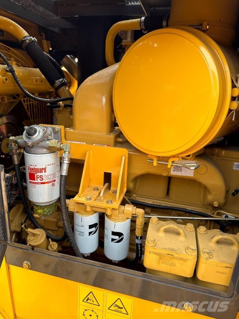 Shantui SD22 Dozers - Tratores rastos