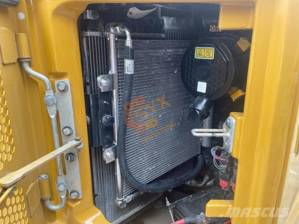 CAT 306 Miniescavadeiras