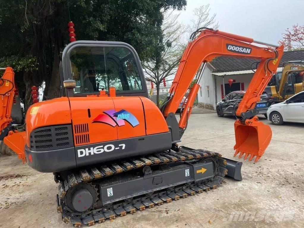 Doosan DH 60-7 Miniescavadeiras