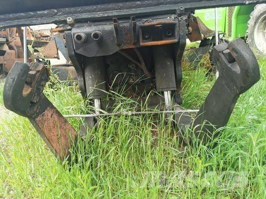 Valtra T 151 WOM Lanças e braços dippers