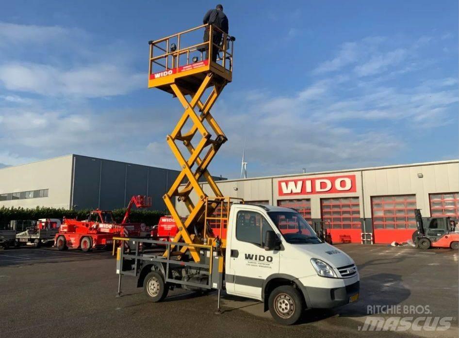 Iveco Daily 35 S14 Plataformas aéreas montadas em camião