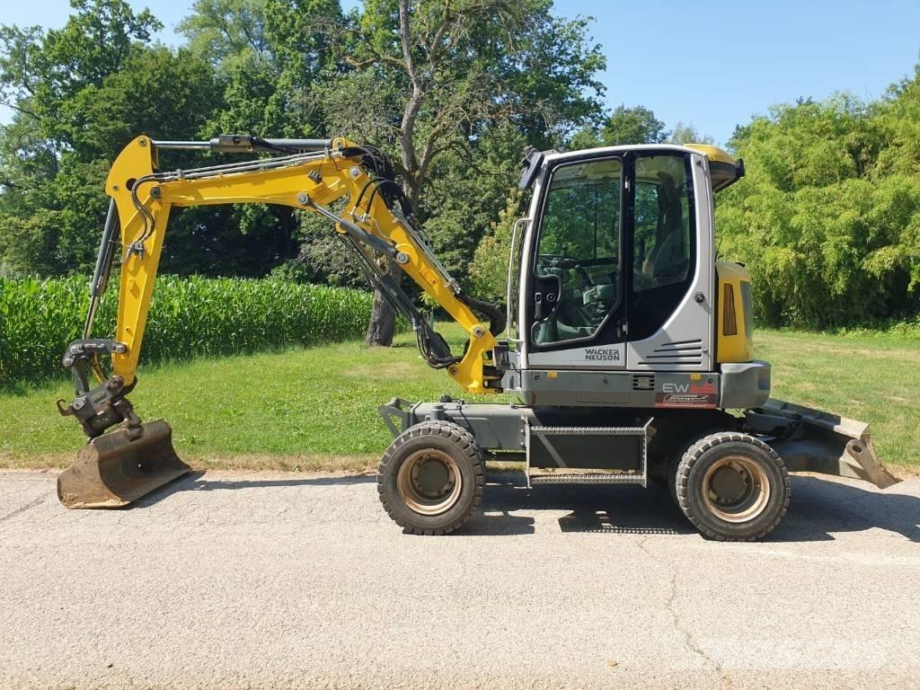 Wacker Neuson EW 65 Escavadoras de rodas