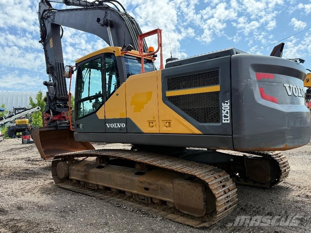 Volvo EC 250 E Escavadeiras de esteiras