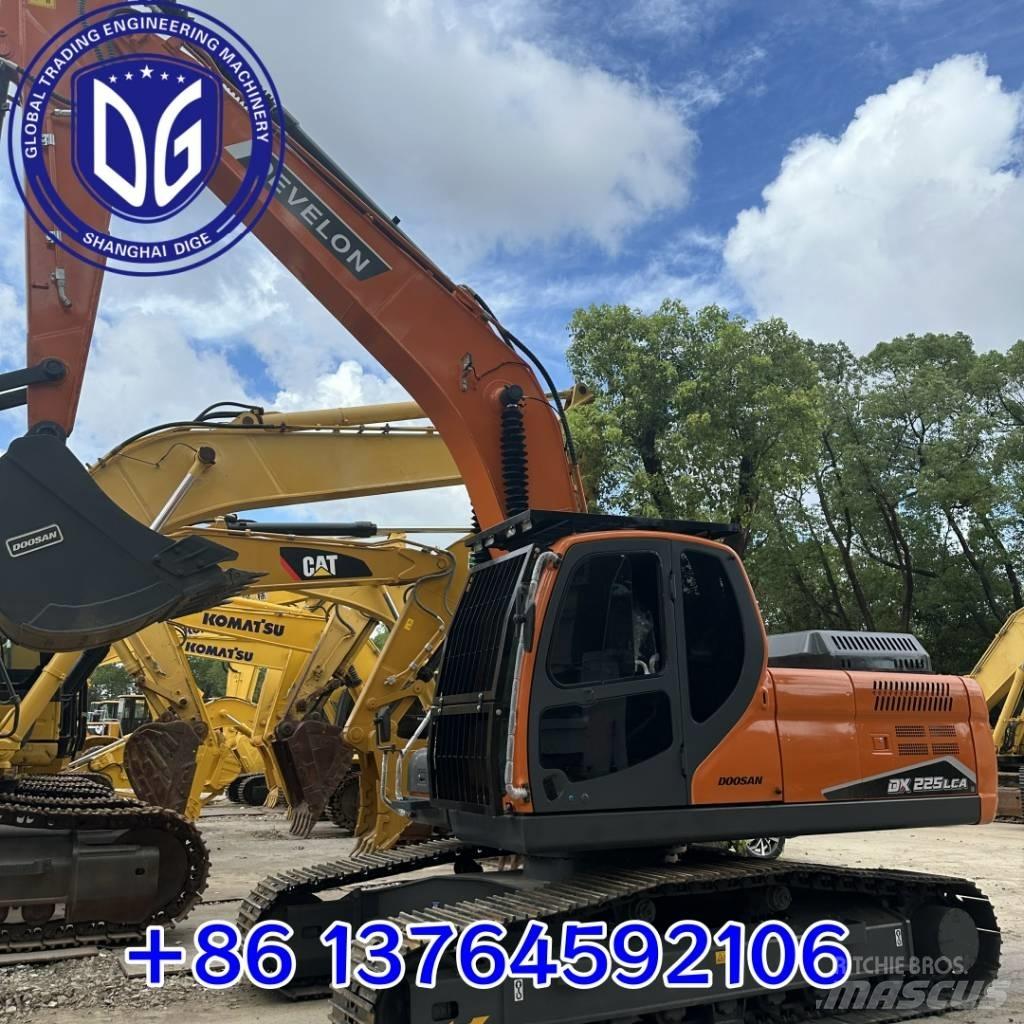 Doosan DX 225 LCA Escavadeiras de esteiras