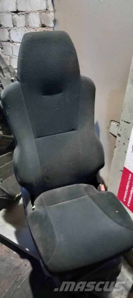 MAN TGX.    81623076414 Cabines e interior