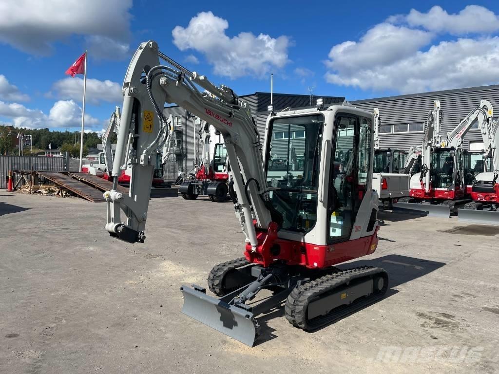Takeuchi TB 225 Miniescavadeiras