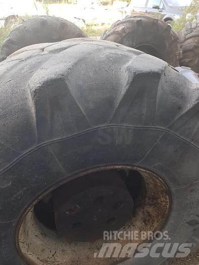 Michelin 18R19.5XF Pneus