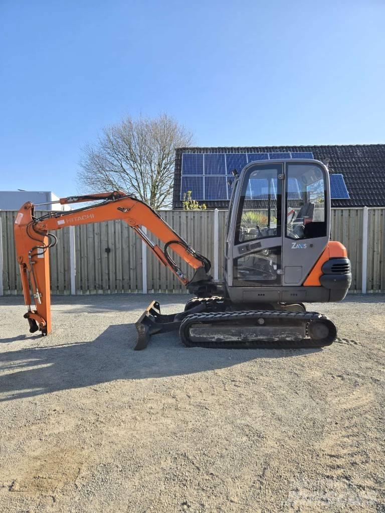 Hitachi ZX 30 Miniescavadeiras