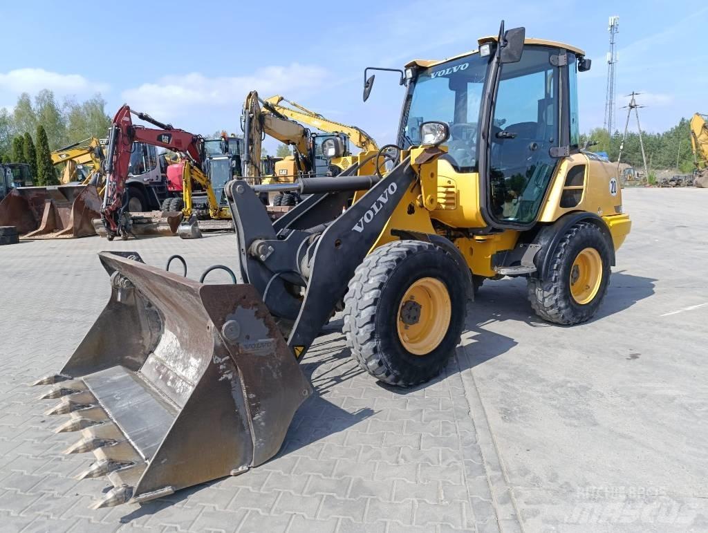 Volvo L 25 F Carregadeiras de rodas