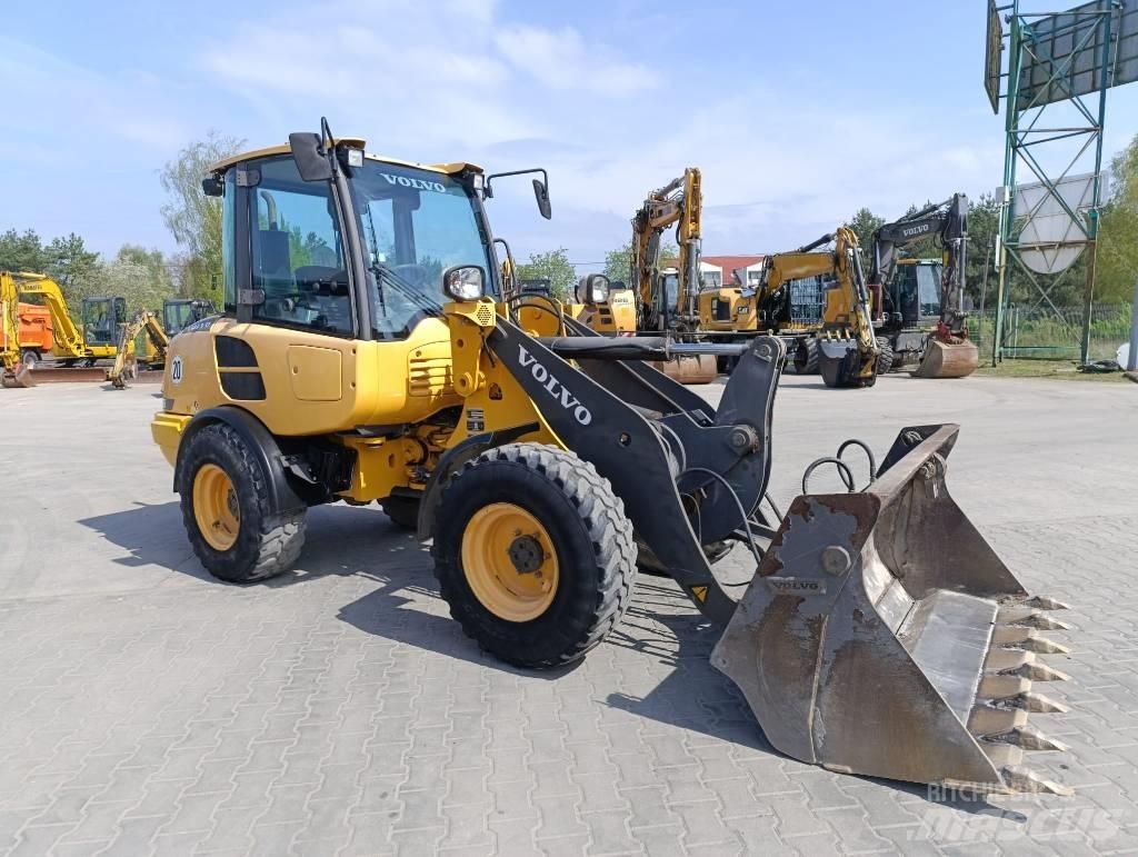 Volvo L 25 F Carregadeiras de rodas