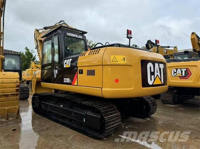 CAT 320 D2L Escavadeiras de esteiras