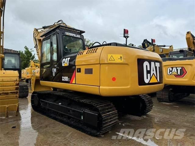 CAT 320 D2L Escavadeiras de esteiras