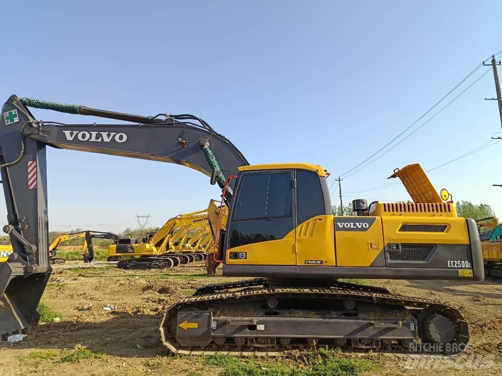 Volvo EC 250 Escavadeiras de esteiras