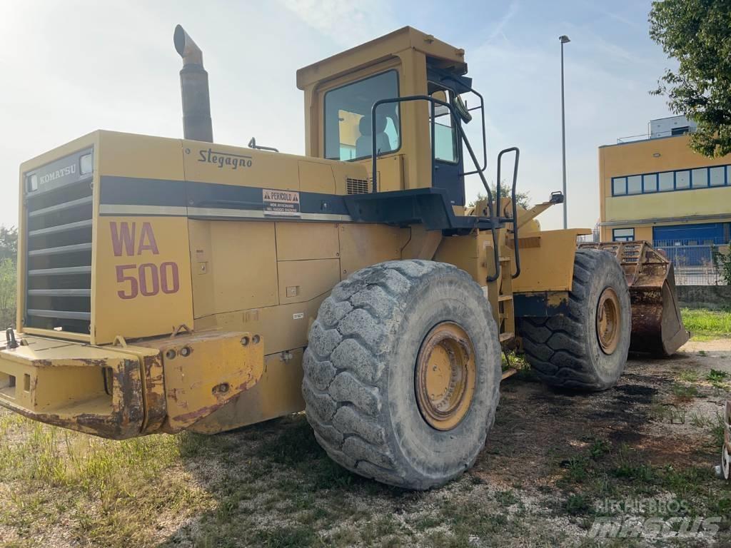 Komatsu WA 500-1 Carregadeiras de rodas