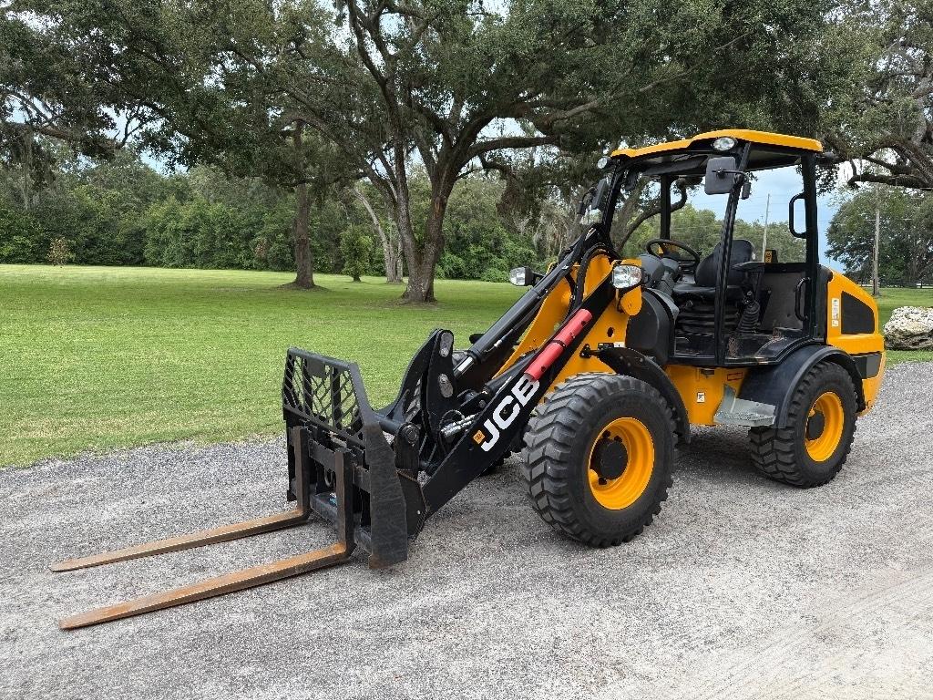JCB 407 Carregadeiras de rodas