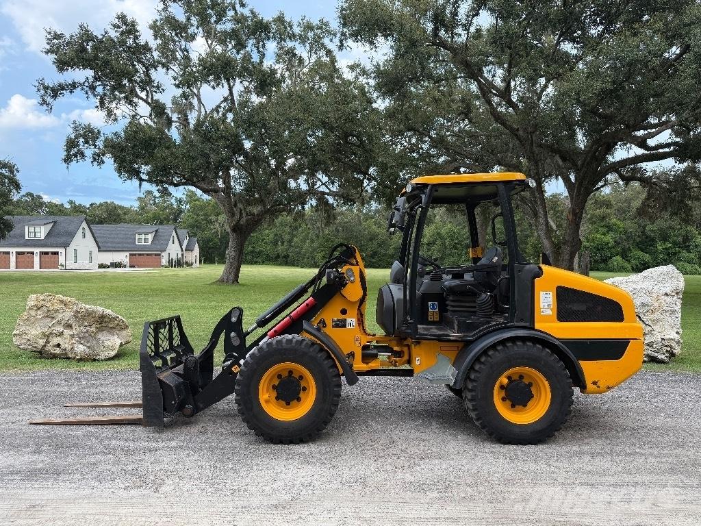 JCB 407 Carregadeiras de rodas