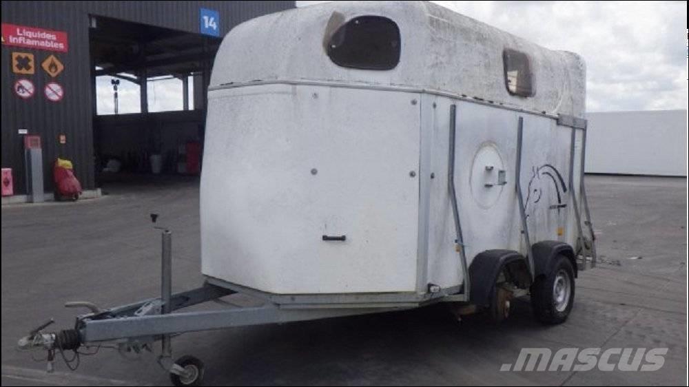 Cheval LIBER 4000 Reboques transporte animais