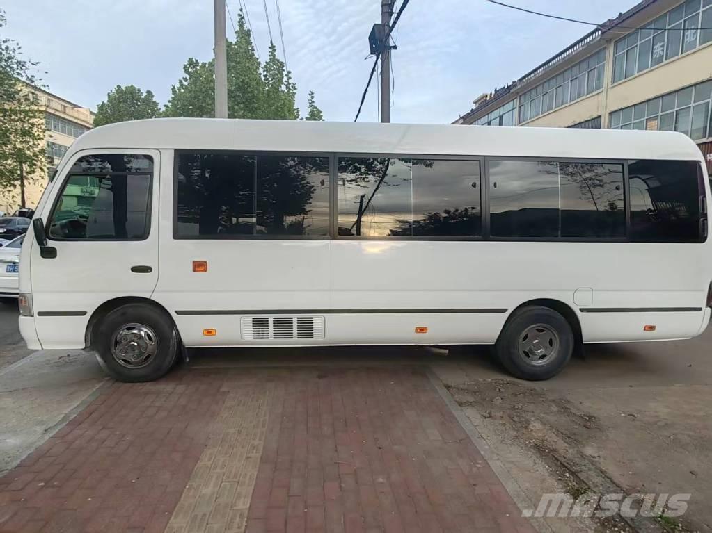 Toyota Coaster Autocarros intercidades