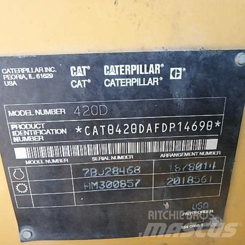 CAT 420 D Retroescavadeiras