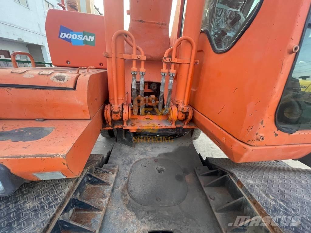 Doosan DH210W-7 Escavadoras de rodas