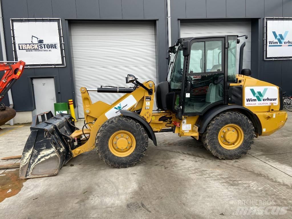 CAT 906 Carregadeiras de rodas