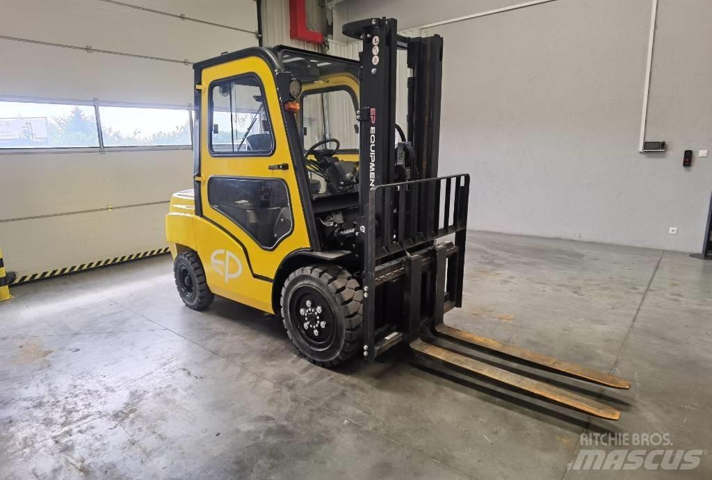 EP CPCD35T8S4S Empilhadores Diesel