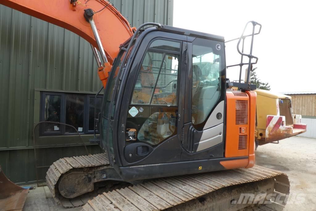 Hitachi ZX 135 US-6 Escavadeiras de esteiras