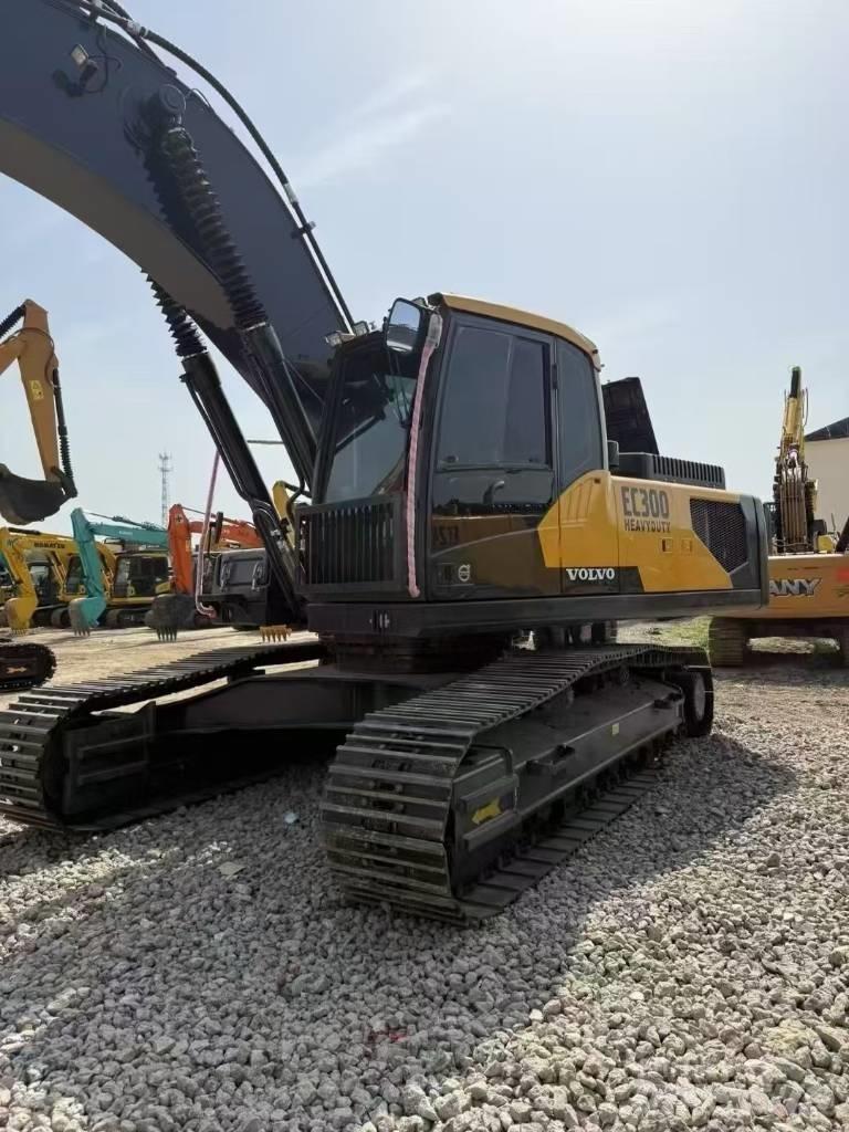 Volvo 300D Escavadeiras de esteiras