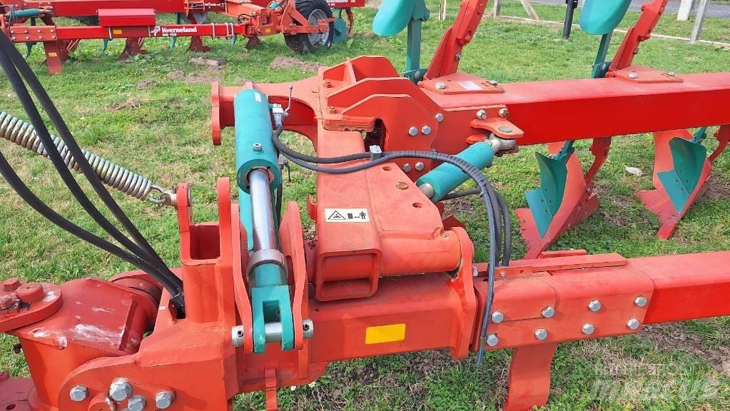 Kverneland RN-100 /5 Charruas reversíveis