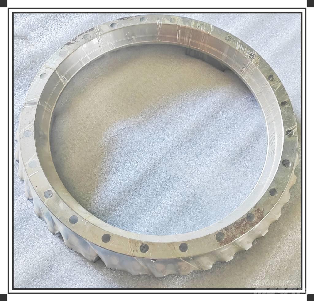 CLAAS Toothed rim Transmissăo