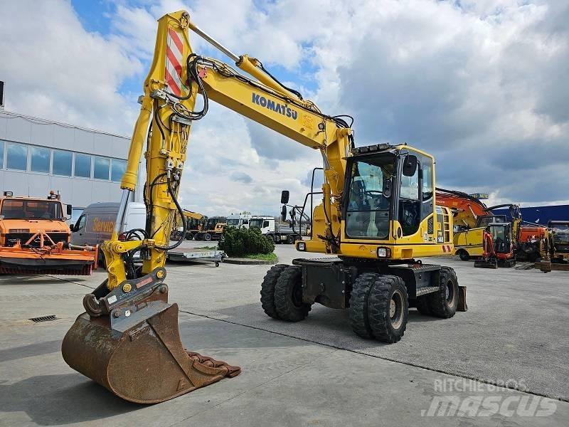 Komatsu PW 148-8 Escavadoras de rodas