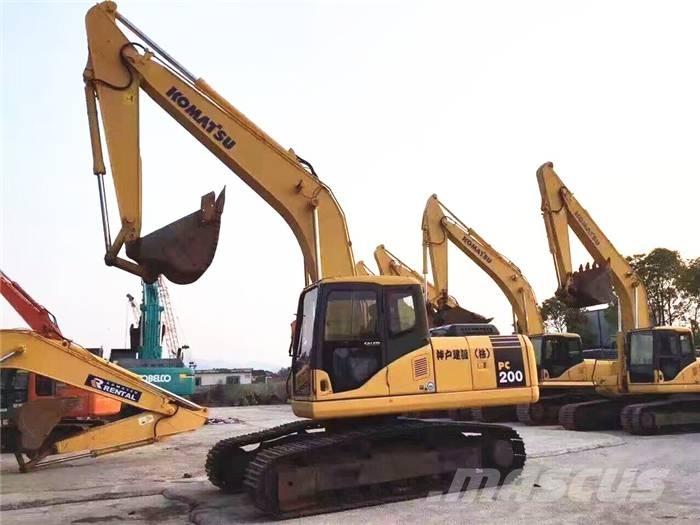 Komatsu PC 200-7 Escavadeiras de esteiras