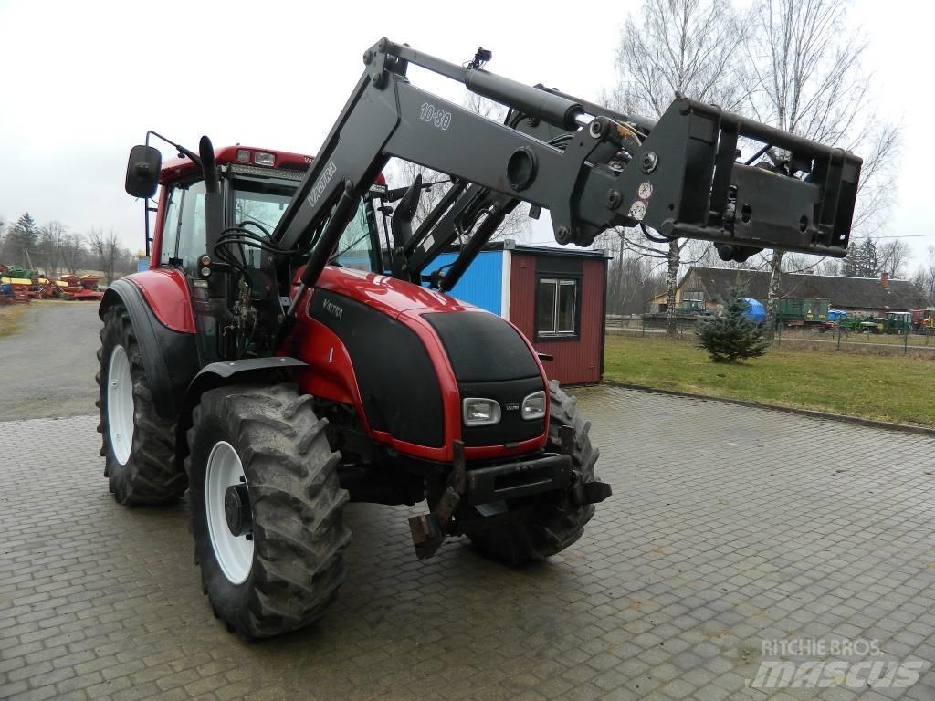 Valtra T 140 Tratores Agrícolas usados