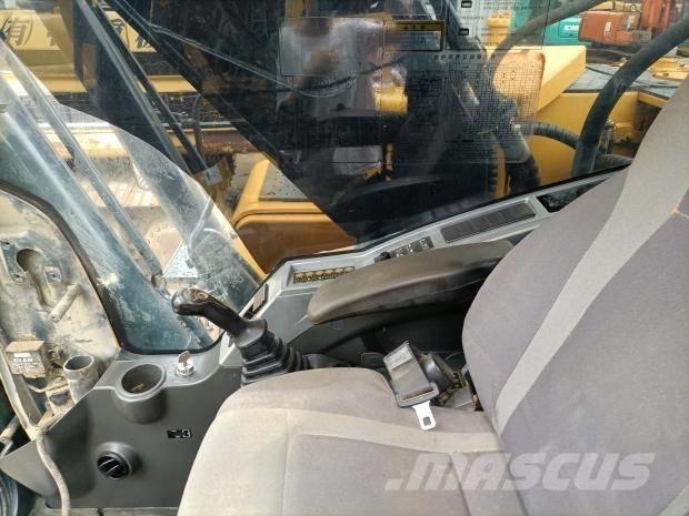 Hyundai 220LC Escavadeiras de esteiras