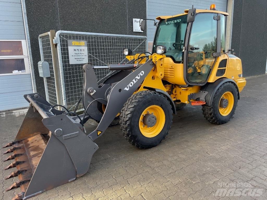 Volvo L28F Mini carregadoras