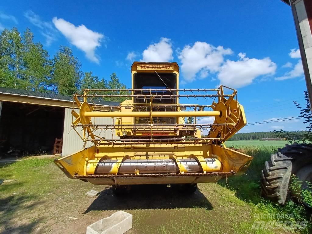 New Holland 8030 Ceifeiras debulhadoras