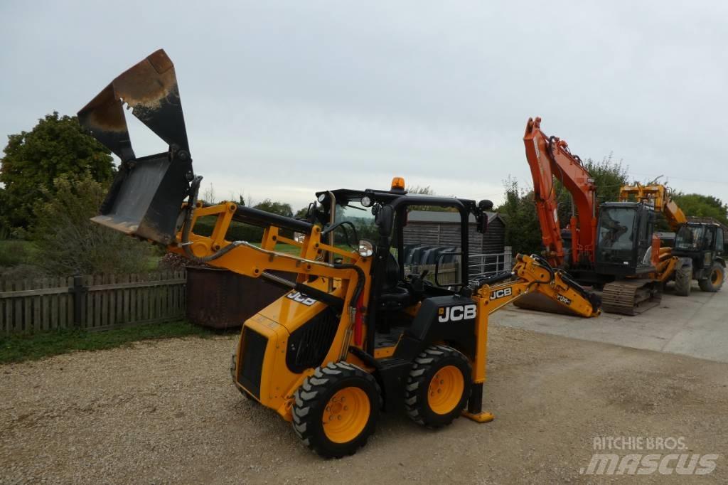 JCB 1 CX Retroescavadeiras