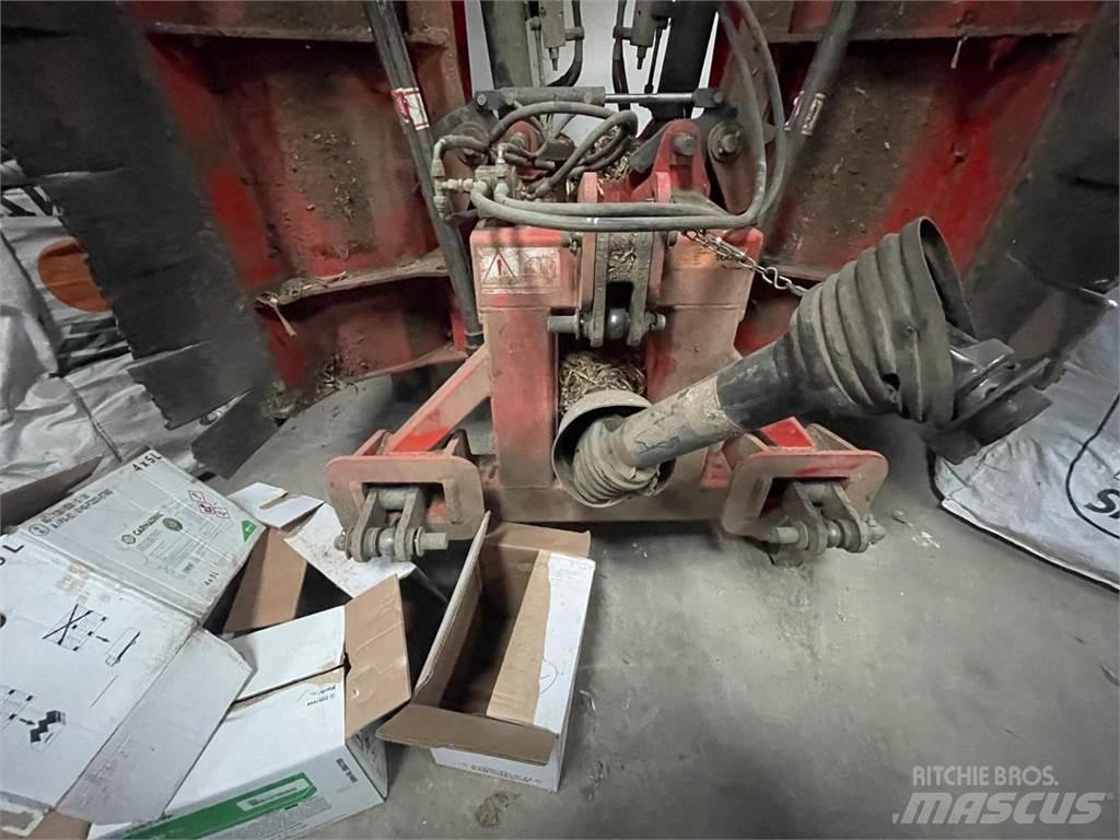 Falc 600 Gadanheiras e cortadores de folhas para pastos