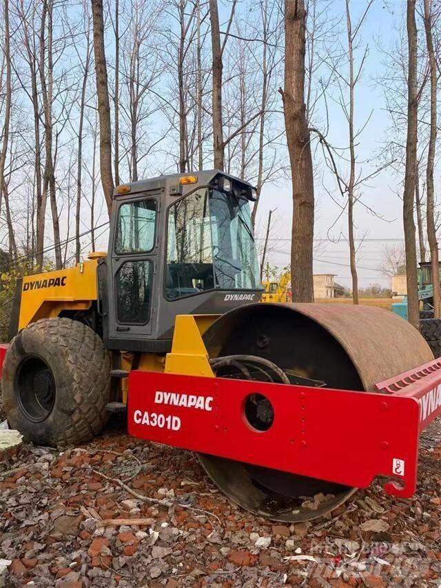 Dynapac CA301 Cilindros Compactadores monocilíndricos