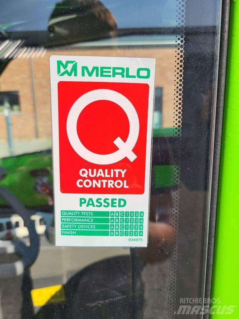Merlo TF33.7 Carregadora multifunções
