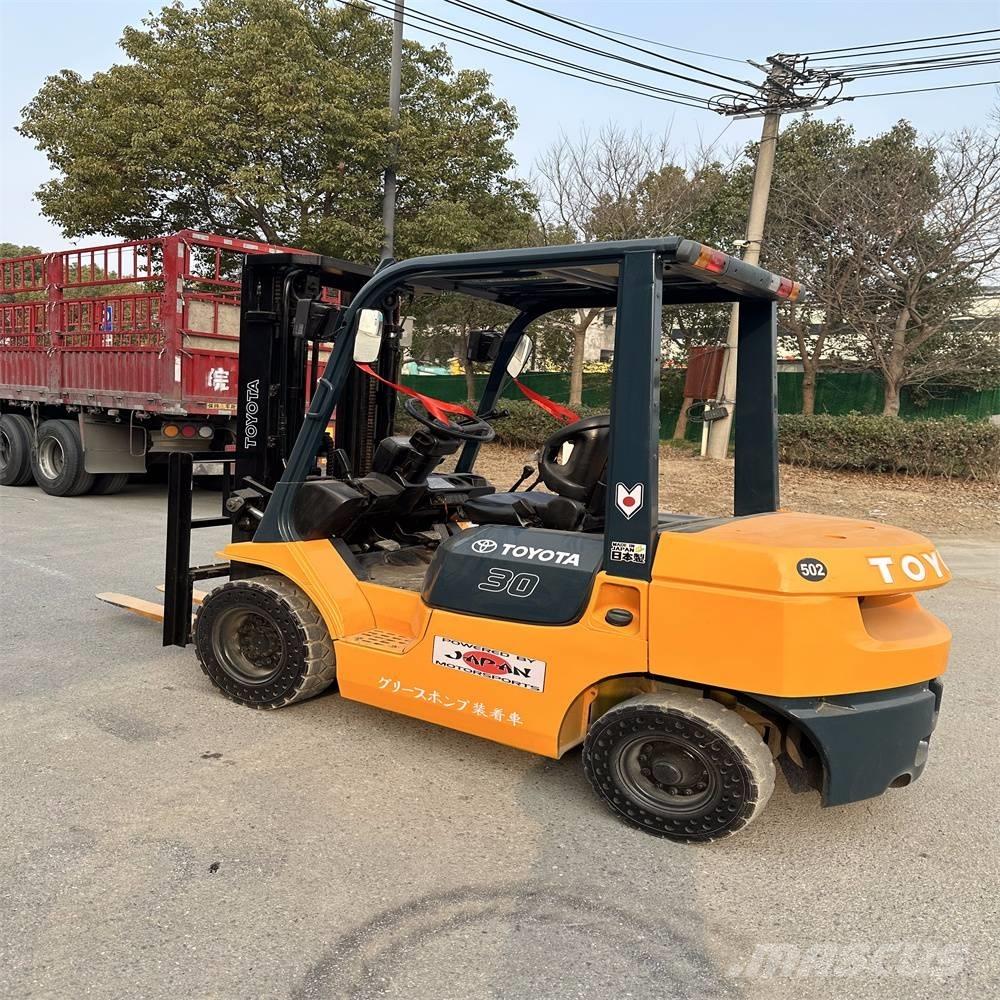 Toyota 62-7 FD N 30 Empilhadores Diesel