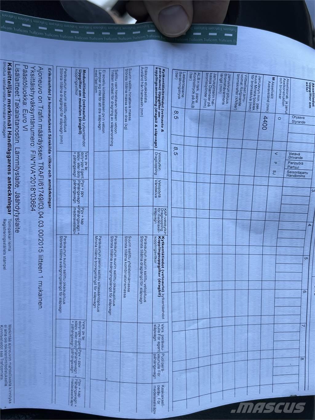 Volvo FL 240 4X2 Caminhões caixa temperatura controlada
