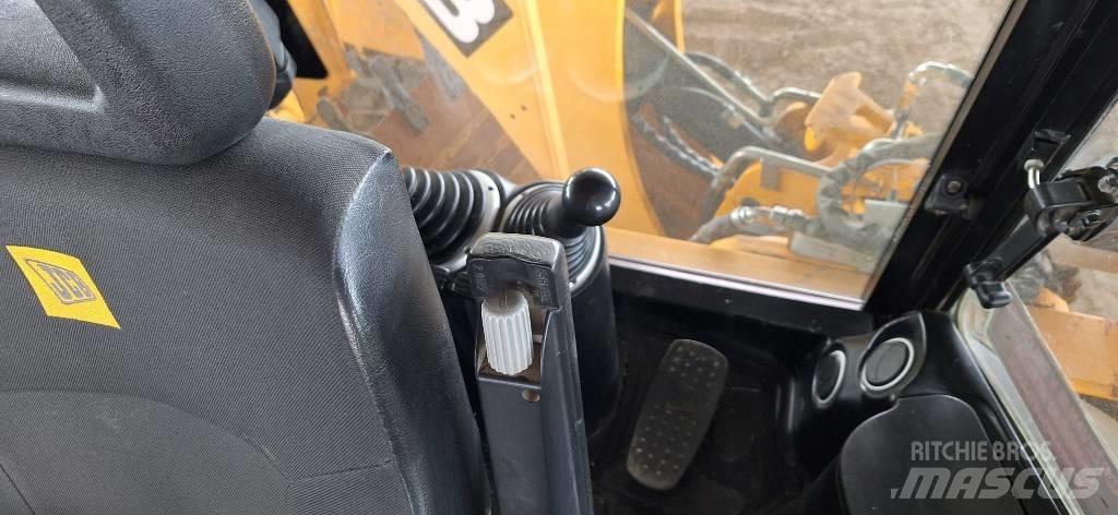 JCB 3 CX Retroescavadeiras