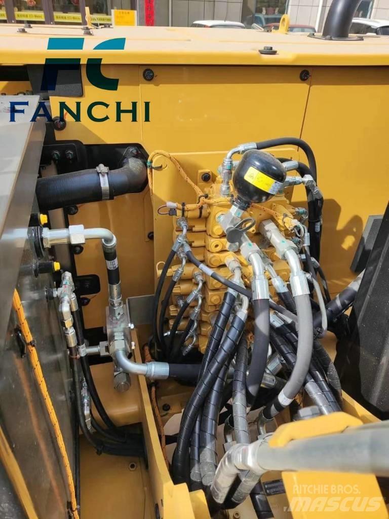 CAT 307 Miniescavadeiras