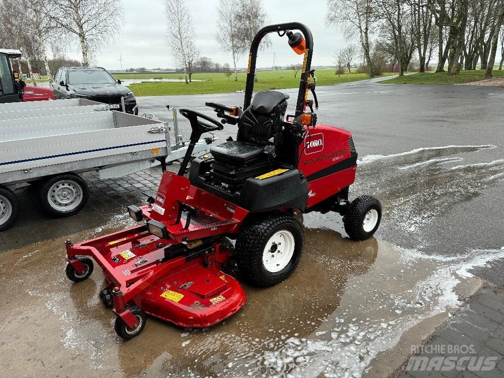 Toro 3280D Corta-Relvas Riders