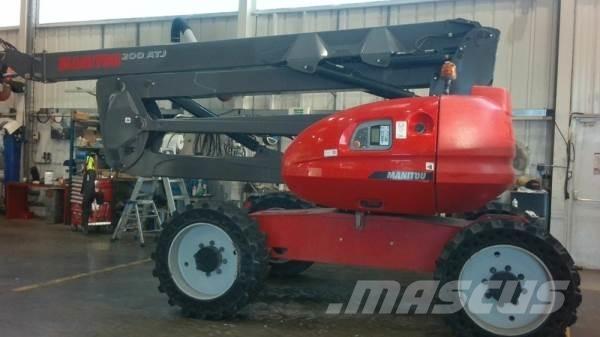 Manitou 200ATJ Elevadores braços articulados