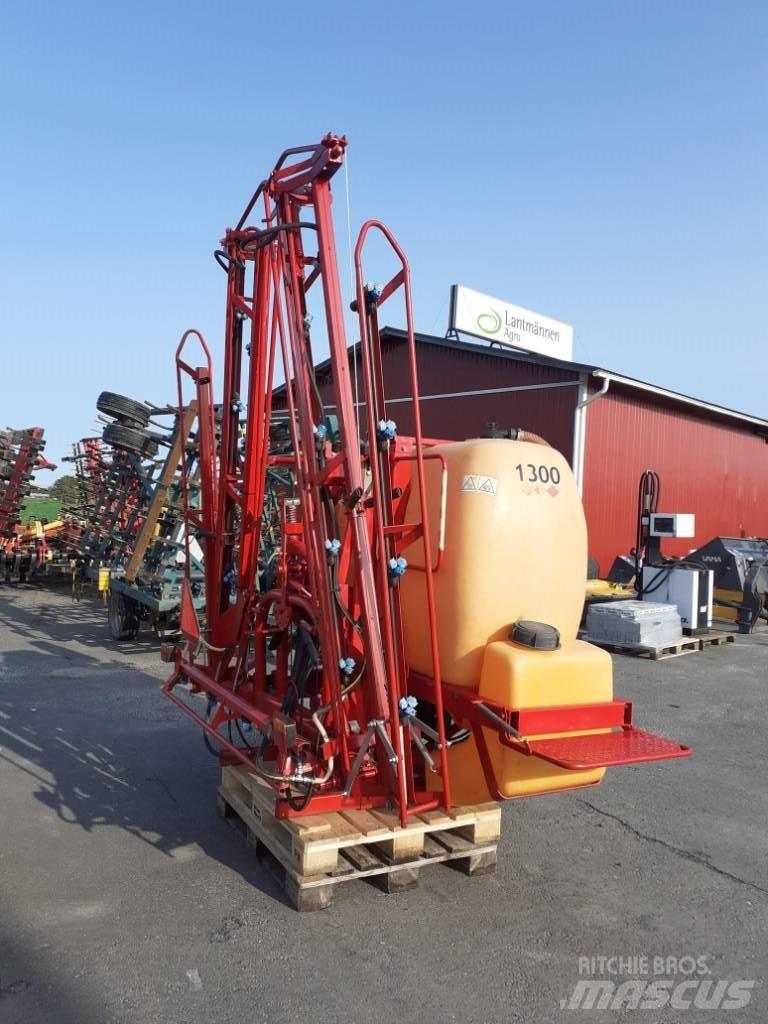 Junkkari 1300L/16M Pulverizadores montados