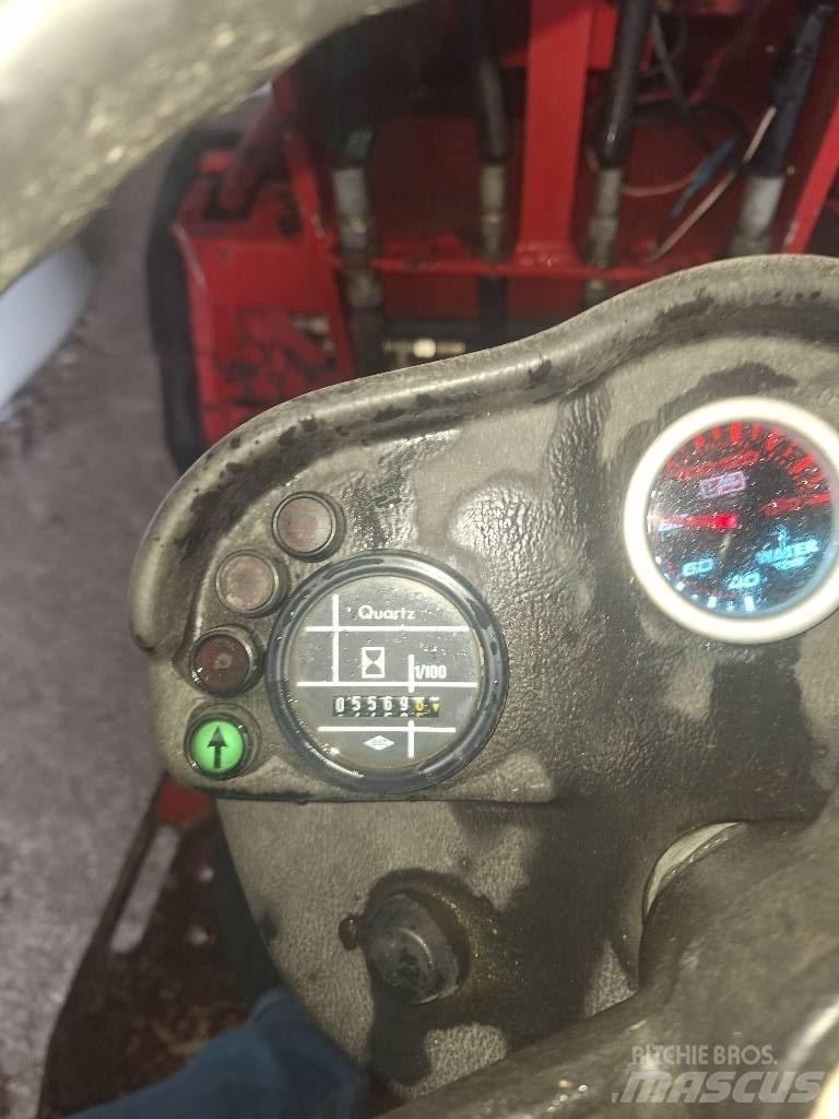 Weidemann 1360 Carregadora multifunções