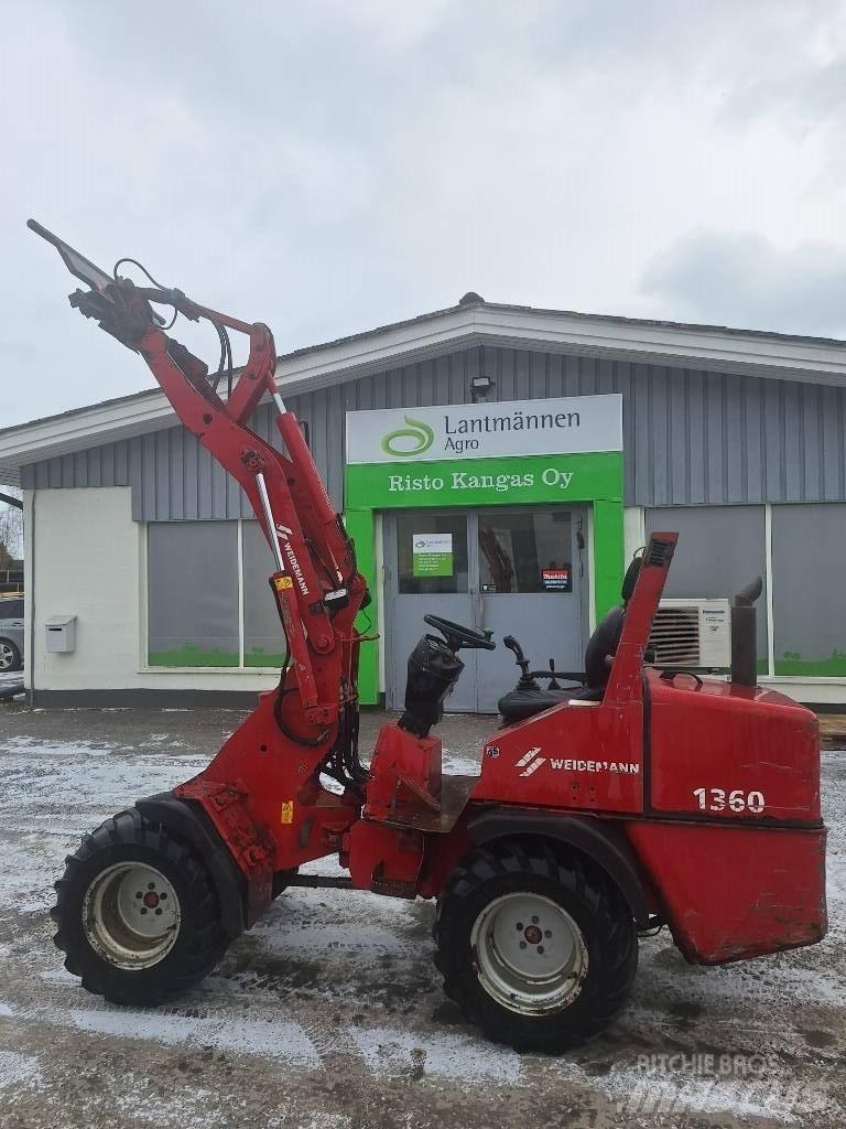 Weidemann 1360 Carregadora multifunções